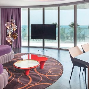 Cool Corner 1 Bedroom Suite 1 King Private Terrace includes 3 hours of Flow of Selected Drinks at Aether Bar